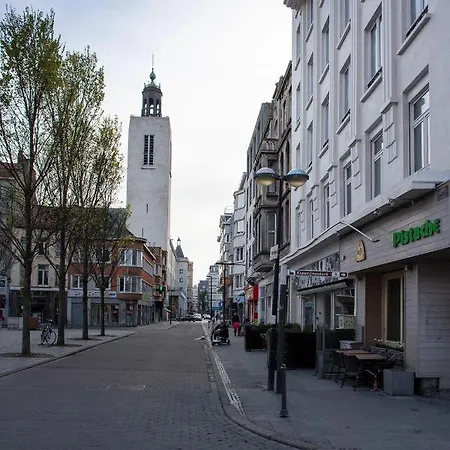 Chic I Walk To * Ostende