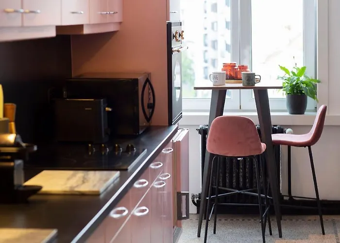 Appartement Chic City Retreat, Steps To Beach Ostende